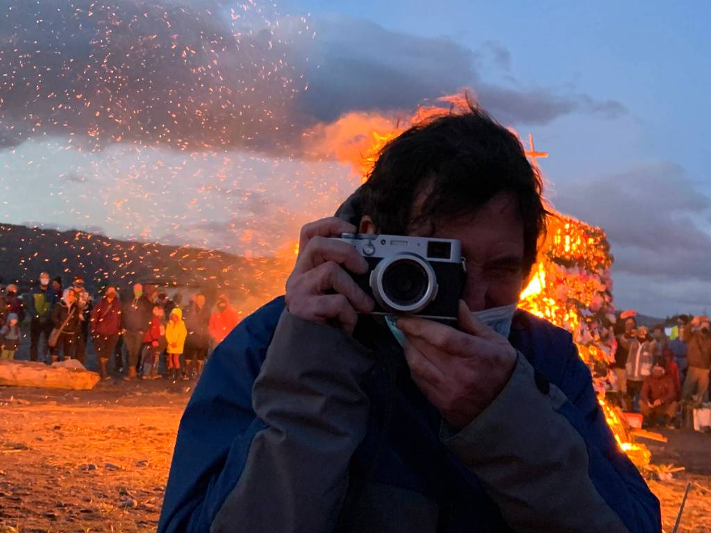 Rafael de la Uz takes a photo at the Burning Basket on Sept. 12, 2021, in Homer, Alaska. (Photo provided/Pratt Museum & Park)