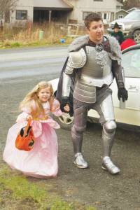 Photo by Sarah Knapp/Homer News file 
A princess and her knight in shining armor trick-or-treat on Bayview Avenue on Sunday, Oct. 31, 2021.