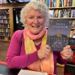 Dana Stabenow at a recent booksigning at the Poisoned Pen Bookstore in Scottsdale, Arizona. (Photo by John Charles)