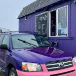 Customers drive through Coops Coffee on Saturday July, 15, 2023 i Homer, Alaska. $6,464 was raised by owner Kelly Cooper, who donated all proceeds from Saturday's sales to the Fritz Creek General Store employees who lost their job due to the recent fire. Photo by Christina Whiting