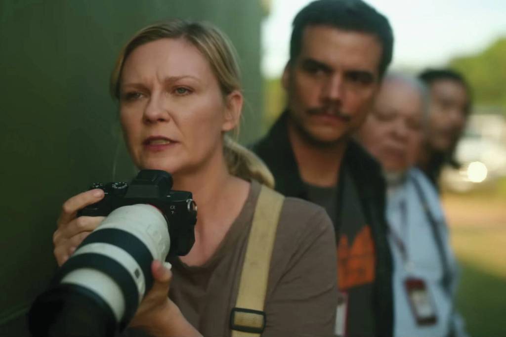 Promotional photo courtesy A24
Kirsten Dunst, Wagner Moura, Stephen McKinley Henderson and Cailee Spaeny appear in Civil War.