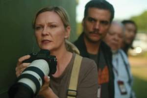 Promotional photo courtesy A24
Kirsten Dunst, Wagner Moura, Stephen McKinley Henderson and Cailee Spaeny appear in Civil War.