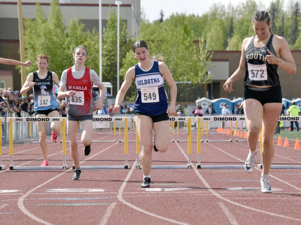 Soldotnas Anaulie Sedivy finishes third in the 300-meter hurdles at the Division I state track and field meet Saturday, May 25, 2024, at Dimond High School in Anchorage, Alaska. (Photo by Jeff Helminiak/Peninsula Clarion)