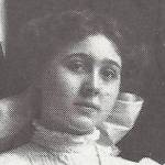 Nellie Dee Jean Crabb as a young woman. (Public photo from ancestry.com)