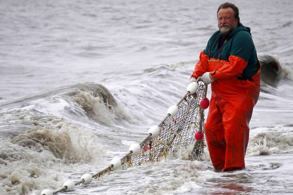 Fishers pull a set beach seine during a test fishery for the gear near Clam Gulch, Alaska, on Wednesday, July 9, 2025. (Jake Dye/Peninsula Clarion)