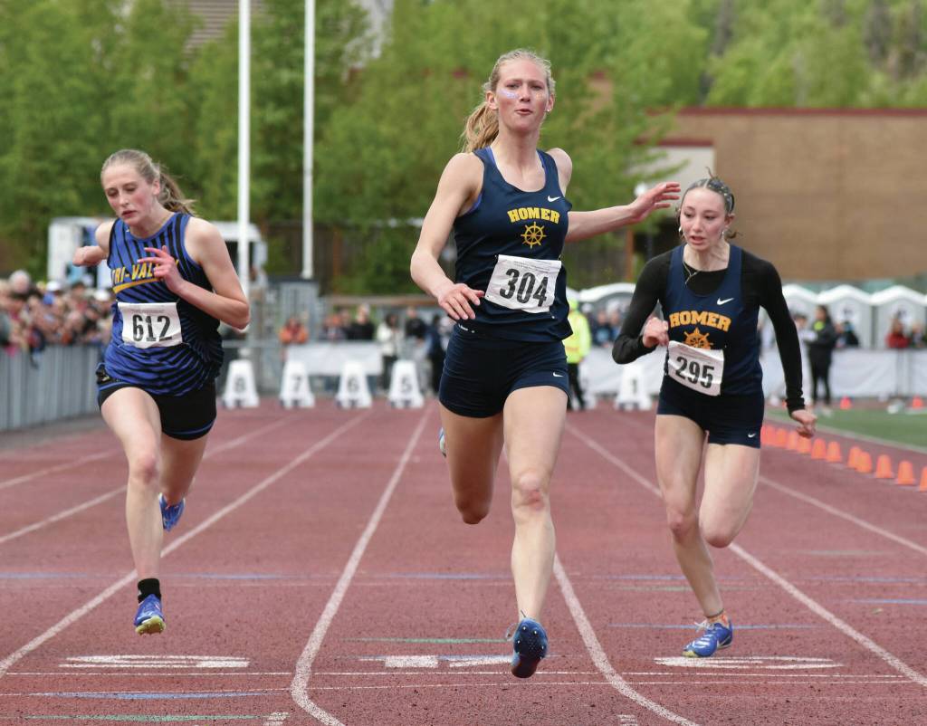 Photo by Jeff Helminiak/Peninsula Clarion 
Homers Gracie Miotke wins the 100-meter dash Saturday, May 31, 2025, at the Division II state track meet at Dimond High School in Anchorage<ins>,</ins> <ins>Alaska</ins> .
