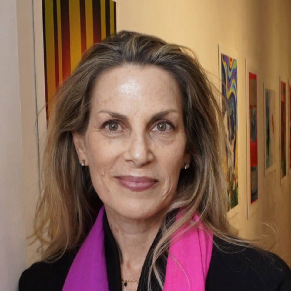 Rosemarie Gleiser is a Latin American interdisciplinary artist and writer living in New York. Photo provided by Elaine Miller